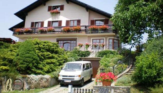 Foto de Bed-and-Breakfast Haus Sundl - Privatzimmer