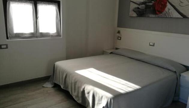 Foto de Camping IRON GATE MARINA3B