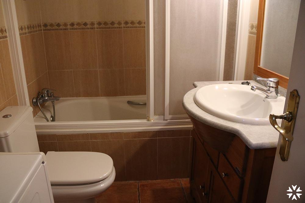 Foto del baño de Apartamentos Mediterraneo
