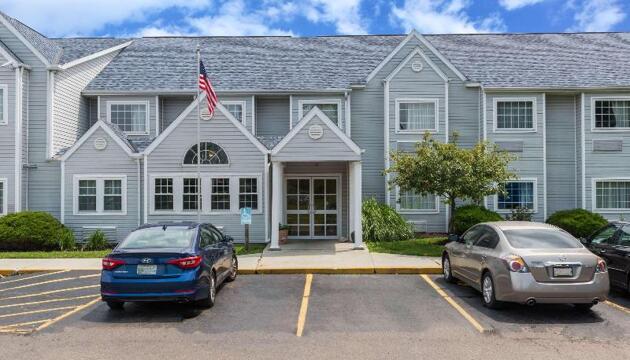 Photo – Hotel Microtel Inn &amp; Suites by Wyndham Riverside