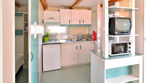 Foto de una habitación de Camping Parque de Campismo da Ilha do Pessegueiro