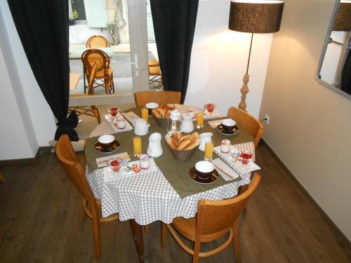 Foto de restauración de Hôtel-Restaurant &amp;quot;Chez Carrière&amp;quot;