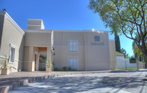 Foto del exterior de Laplace Hotel