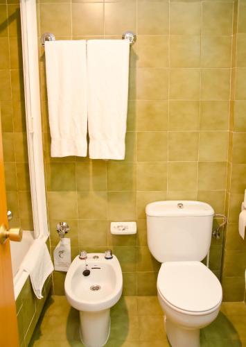 Foto del baño de Hotel Colón 27