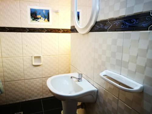 Room – Hostal Perla Negra