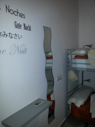 Foto de una habitación de Babel Hostel Sevilla