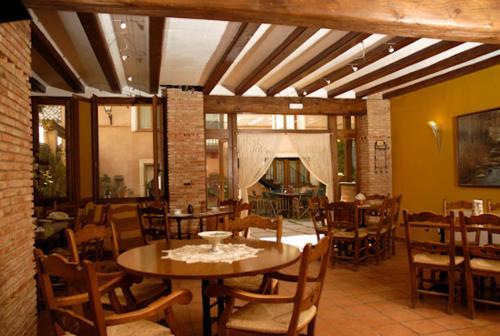 Foto de restauración de Parador De Santa Rita