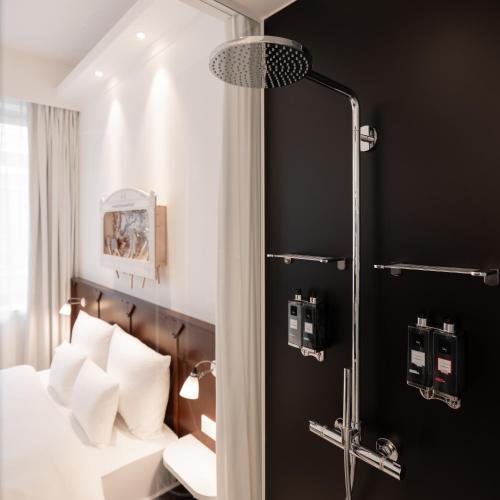 Foto del baño de Ruby Leni Hotel Dusseldorf