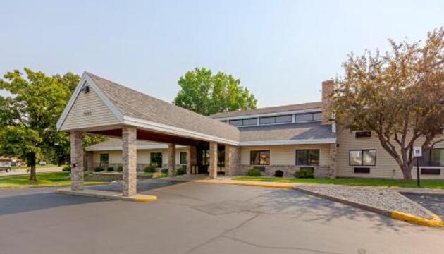 Photo – Motel AmericInn of Oshkosh