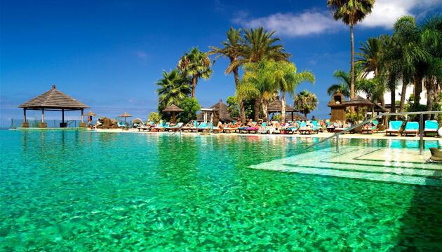 Foto de Regency Country Club, Apartments Suites