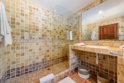 Foto del baño de Villa Can Arjan