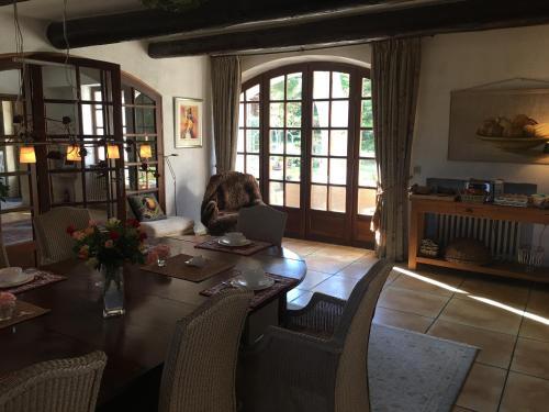 Foto de los servicios de Villa Mas St Jean B&amp;amp;B