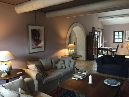 Foto de una habitación de Villa Mas St Jean B&amp;amp;B