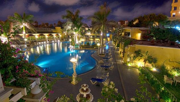 Foto de Hotel Paradise Inn Beach Resort