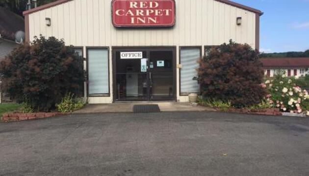 Foto de Motel Red Carpet Inn and Suites Cooperstown