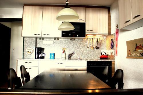 Room – Vacation Rentals Haus Oasis