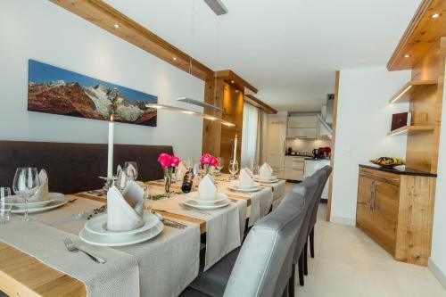 Foto de una habitación de Chalet Sonnegg