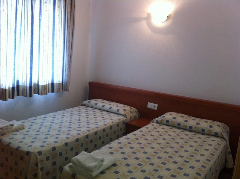 Foto de una habitación de Apartamentos Los Juncos Sant Just