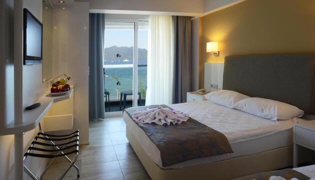 Foto de Maris Beach Hotel