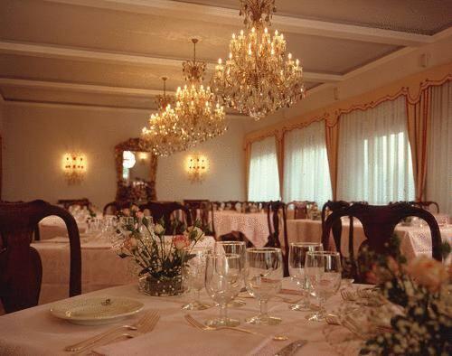 Foto de restauración de Palace Hotel