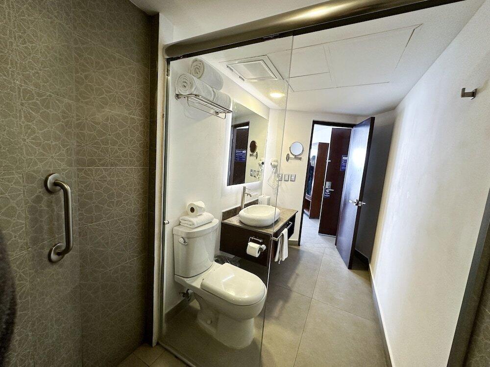 Hotel Park Inn by Radisson Mazatlán, Mazatlán. Desde 72.01 ...