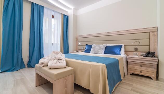 Foto de L&apos;Ambasciata Hotel de Charme