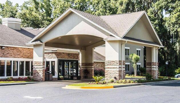 Photo – Hotel Sleep Inn Savannah Midtown