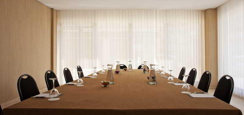 Foto general de Hotel NH Suites Prisma