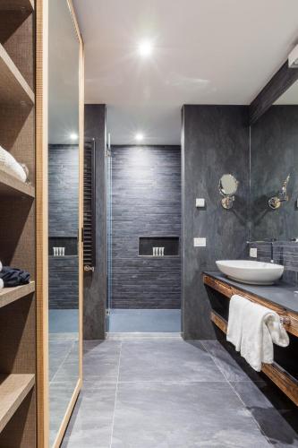 Bathroom – Hotel Excelsior Planet