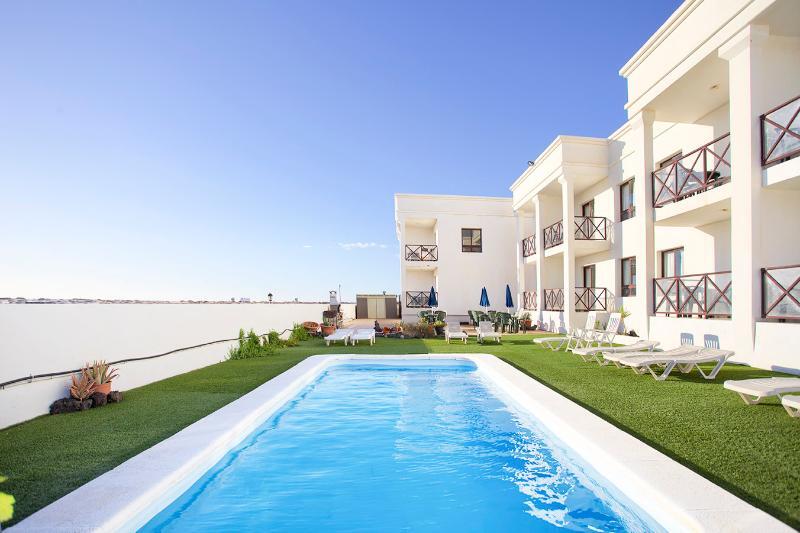 Foto de una habitación de Aparthotel Cotillo Ocean Sunset
