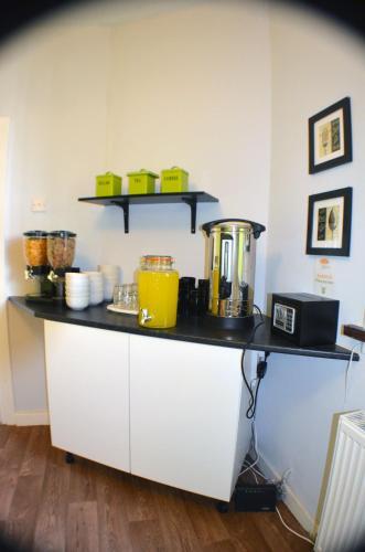 Foto de una habitación de Birchfields Guest House