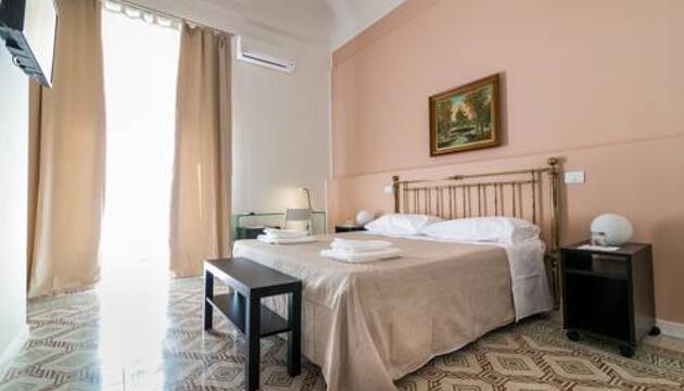 Foto de Bed-and-Breakfast Liberty Suites