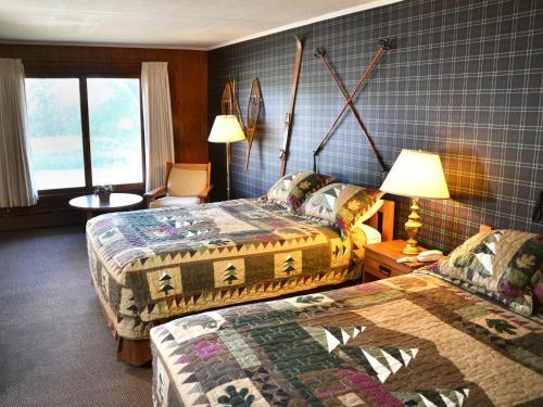 Room – Hotel Birchwood Inn