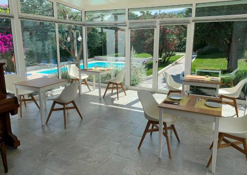 Foto de restauración de Hotel Misty