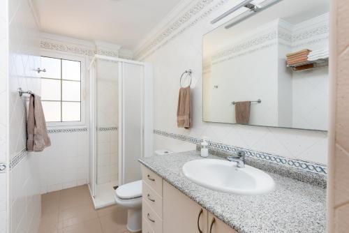 Foto del baño de Apartamentos Edificio Playa