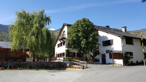 Foto del exterior de Aiguestortes Camping Resort