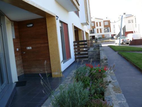 Foto del exterior de APARTMENTSUITESPAIN FORMIGAL ORDESa