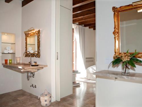 Foto del baño de Hotel &amp;amp; Restaurant Jardi D&amp;#039;Artà