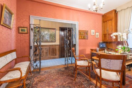 Foto de las zonas nobles de Logis Hôtel Beau Site