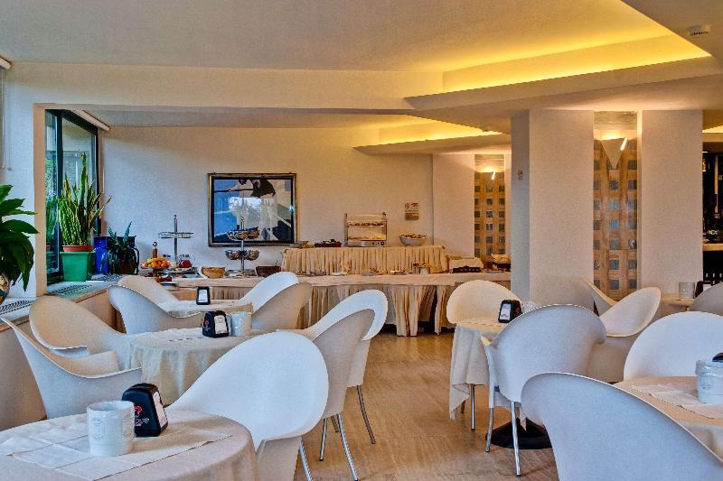 Foto general de Hotel Europa Beach Village