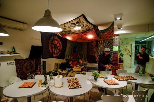Foto de restauración de Rocket Hostels Gracia