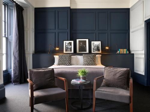 Room – Cult Hotels The George Cheltenham
