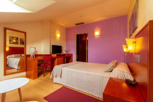 Foto de una habitación de Hotel MIRAVALLE ADMITIMOS MASCOTAS ABIERTO 24 HORAS