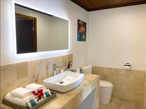 Bathroom – Apartments Aruba Lagunita