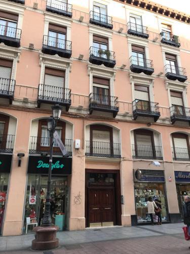 Foto del exterior de El Balcón - Apartamento Rey Alfonso I