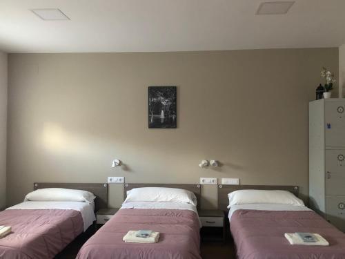 Foto de una habitación de Albergue Camiño Real Sigüeiro Apart