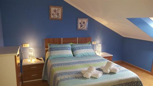 Foto de una habitación de Apartamentos Alojamientos A Pedra