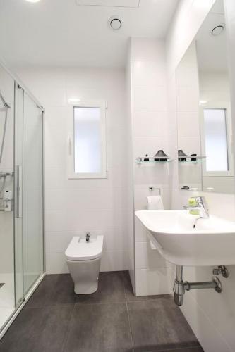 Foto del baño de ALQUILAZ Apartamentos Turísticos