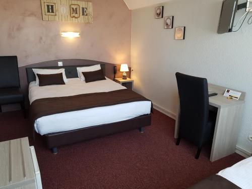 Foto de una habitación de Hôtel Port Beach