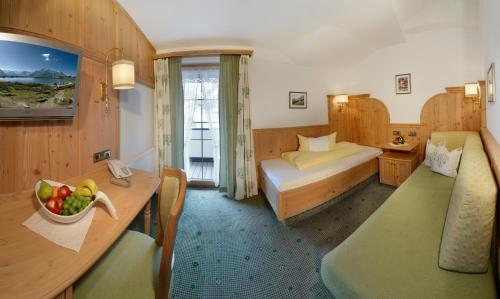 Foto de una habitación de Hotel Alpenjuwel Jäger